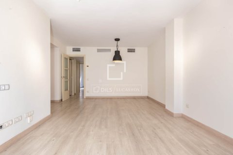 Apartment à vendre à Sant Just Desvern, Barcelona, Espagne, 3 chambres, 112 m2 No. 195609 - photo 10