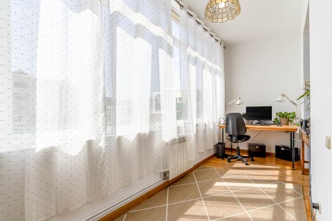 Apartment à vendre à Barcelona, Espagne, 3 chambres, 150 m2 No. 195606 - photo 6