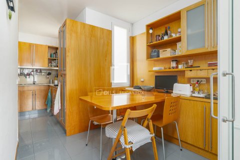 Apartment à vendre à Barcelona, Espagne, 3 chambres, 150 m2 No. 195606 - photo 14