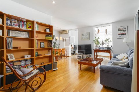 Apartment à vendre à Barcelona, Espagne, 3 chambres, 150 m2 No. 195606 - photo 3
