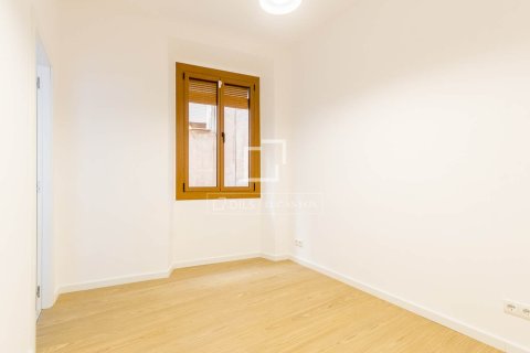 Apartment à vendre à Barcelona, Espagne, 4 chambres, 100 m2 No. 195610 - photo 14
