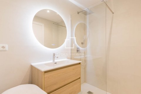 Apartment à vendre à Barcelona, Espagne, 4 chambres, 100 m2 No. 195610 - photo 28