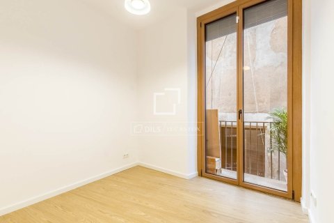 Apartment à vendre à Barcelona, Espagne, 4 chambres, 100 m2 No. 195610 - photo 24