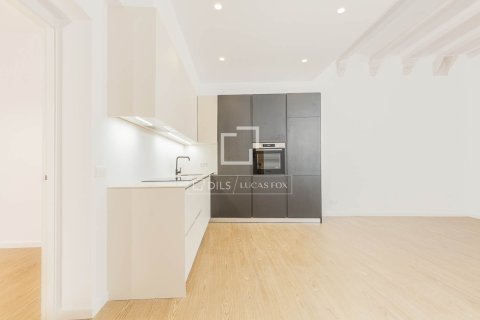 Apartment à vendre à Barcelona, Espagne, 4 chambres, 100 m2 No. 195610 - photo 11