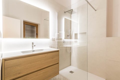 Apartment à vendre à Barcelona, Espagne, 4 chambres, 100 m2 No. 195610 - photo 20