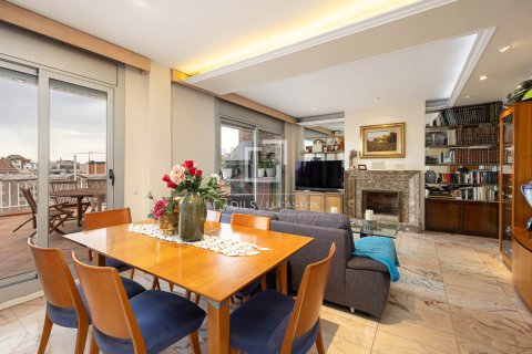 Apartment à vendre à Barcelona, Espagne, 3 chambres, 107 m2 No. 195611 - photo 12