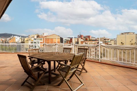 Apartment à vendre à Barcelona, Espagne, 3 chambres, 107 m2 No. 195611 - photo 4