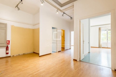 Apartment à vendre à Barcelona, Espagne, 3 chambres, 134 m2 No. 195605 - photo 9