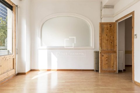 Apartment à vendre à Barcelona, Espagne, 3 chambres, 134 m2 No. 195605 - photo 20