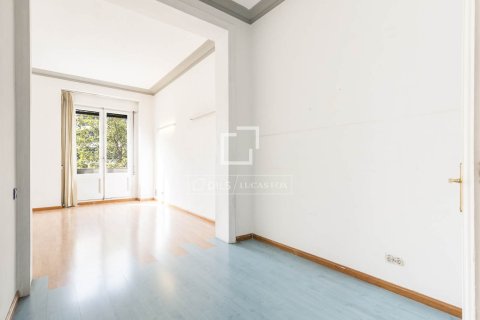 Apartment à vendre à Barcelona, Espagne, 3 chambres, 134 m2 No. 195605 - photo 18