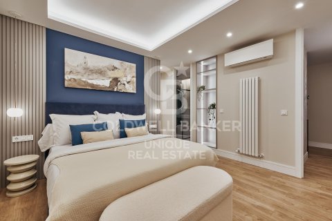 Apartment for sale in Madrid, Spain 3 bedrooms, 150 sq.m. No. 158202 - photo 5