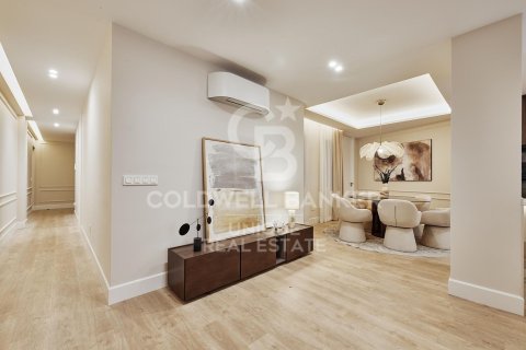 Apartament w Madrid, Hiszpania 3 sypialnie, 134 mkw. nr 158203 – zdjęcie 5