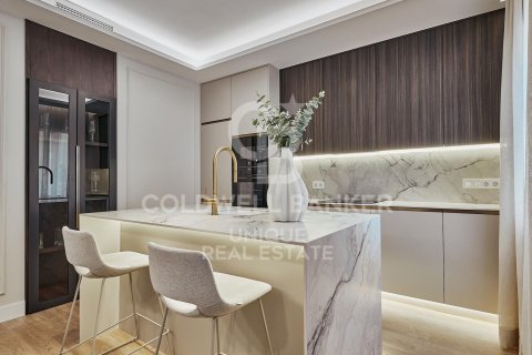 Huoneisto myytävänä Madrid, Espanja, 2 makuuhuonetta, 95 m2 No. 158206 - kuva 8