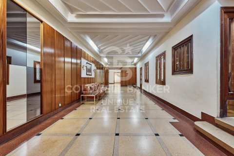 Huoneisto myytävänä Madrid, Espanja, 2 makuuhuonetta, 95 m2 No. 158206 - kuva 21