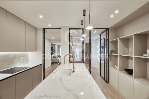 Appartamento in vendita a Madrid, Spagna 3 camere da letto, 143 mq. N° 158205 - foto 12