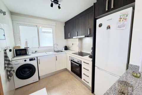 Huoneisto myytävänä Cabo Roig, Alicante, Espanja, 2 makuuhuonetta, 70 m2 No. 189632 - kuva 7