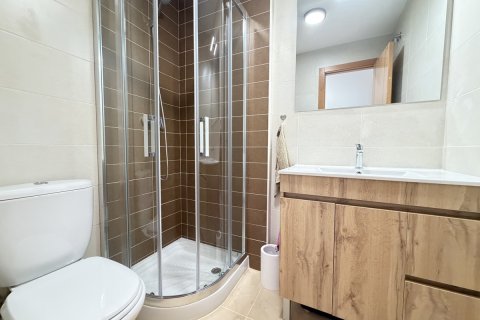 Huoneisto myytävänä Cabo Roig, Alicante, Espanja, 2 makuuhuonetta, 70 m2 No. 189632 - kuva 16