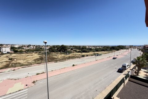 Huoneisto myytävänä Cabo Roig, Alicante, Espanja, 2 makuuhuonetta, 70 m2 No. 189632 - kuva 10