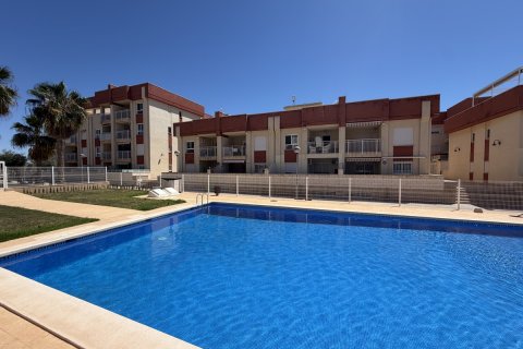 Huoneisto myytävänä Cabo Roig, Alicante, Espanja, 2 makuuhuonetta, 70 m2 No. 189632 - kuva 2
