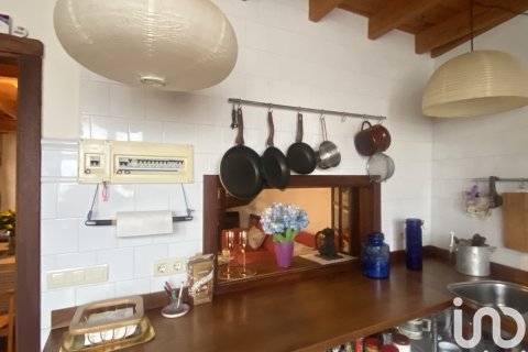 Hus till salu i Cambados, Pontevedra, Spanien 3 sovrum, 220 kvm. Nr. 154085 - foto 8