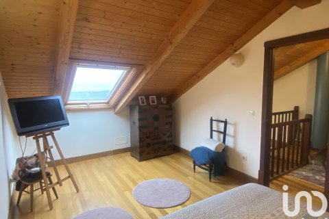 Hus till salu i Cambados, Pontevedra, Spanien 3 sovrum, 220 kvm. Nr. 154085 - foto 25