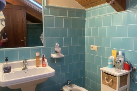 Hus till salu i Cambados, Pontevedra, Spanien 3 sovrum, 220 kvm. Nr. 154085 - foto 21