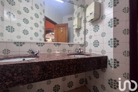 Kafejnīca / restorāns pārdošanā Roda de Ter, Barcelona, Spānijā 270 m2 Nr. 154083 - attēls 24