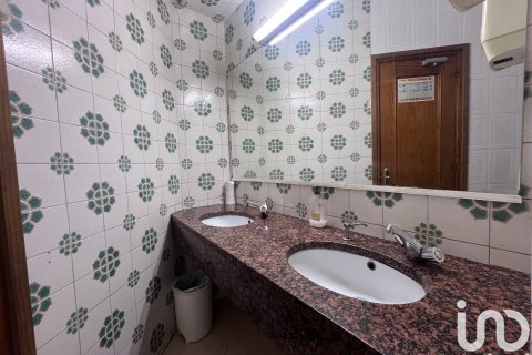 Kafejnīca / restorāns pārdošanā Roda de Ter, Barcelona, Spānijā 270 m2 Nr. 154083 - attēls 25