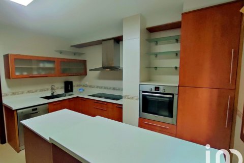 Сasa en venta en Sada, La Coruña, España 4 dormitorios, 341 m2 No. 154081 - foto 6