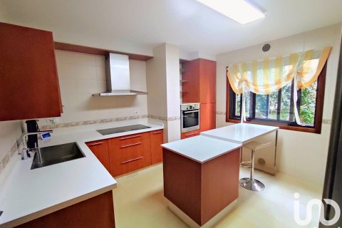 Сasa en venta en Sada, La Coruña, España 4 dormitorios, 341 m2 No. 154081 - foto 5