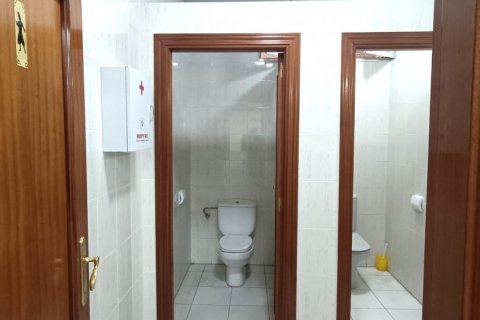 Office for sale in Leon, Spain 215 sq.m. No. 154082 - photo 8