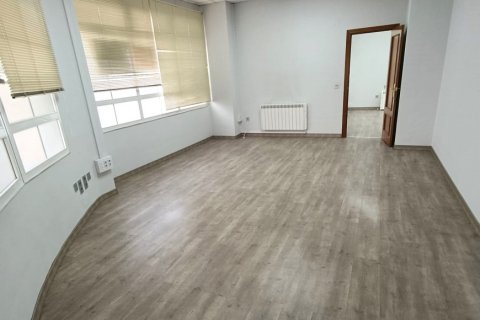 Office for sale in Leon, Spain 215 sq.m. No. 154082 - photo 16