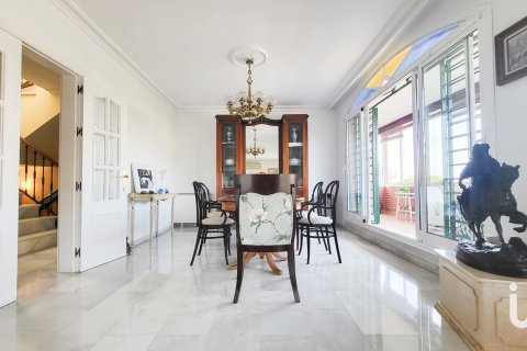 Talo myytävänä Malaga, Espanja, 6 makuuhuonetta, 245 m2 No. 154084 - kuva 4