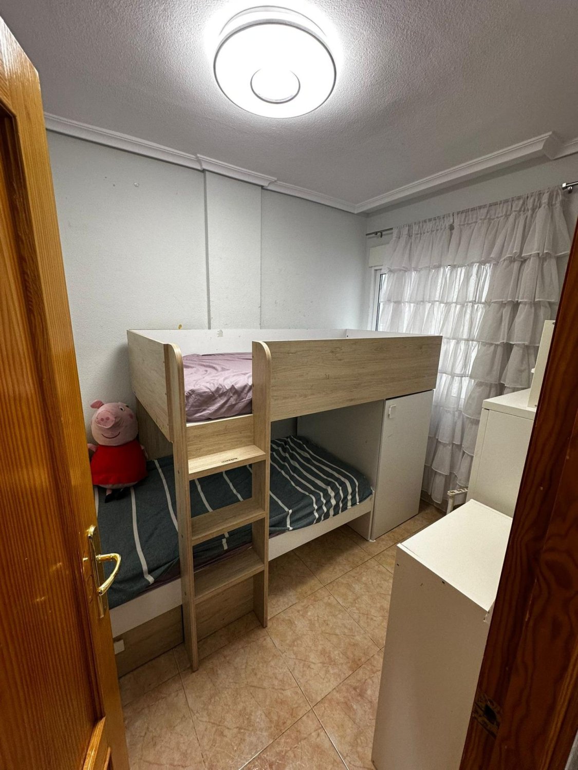 Apartamento en Torrevieja, Alicante, España 2 dormitorios, 55 m2 No. 182889