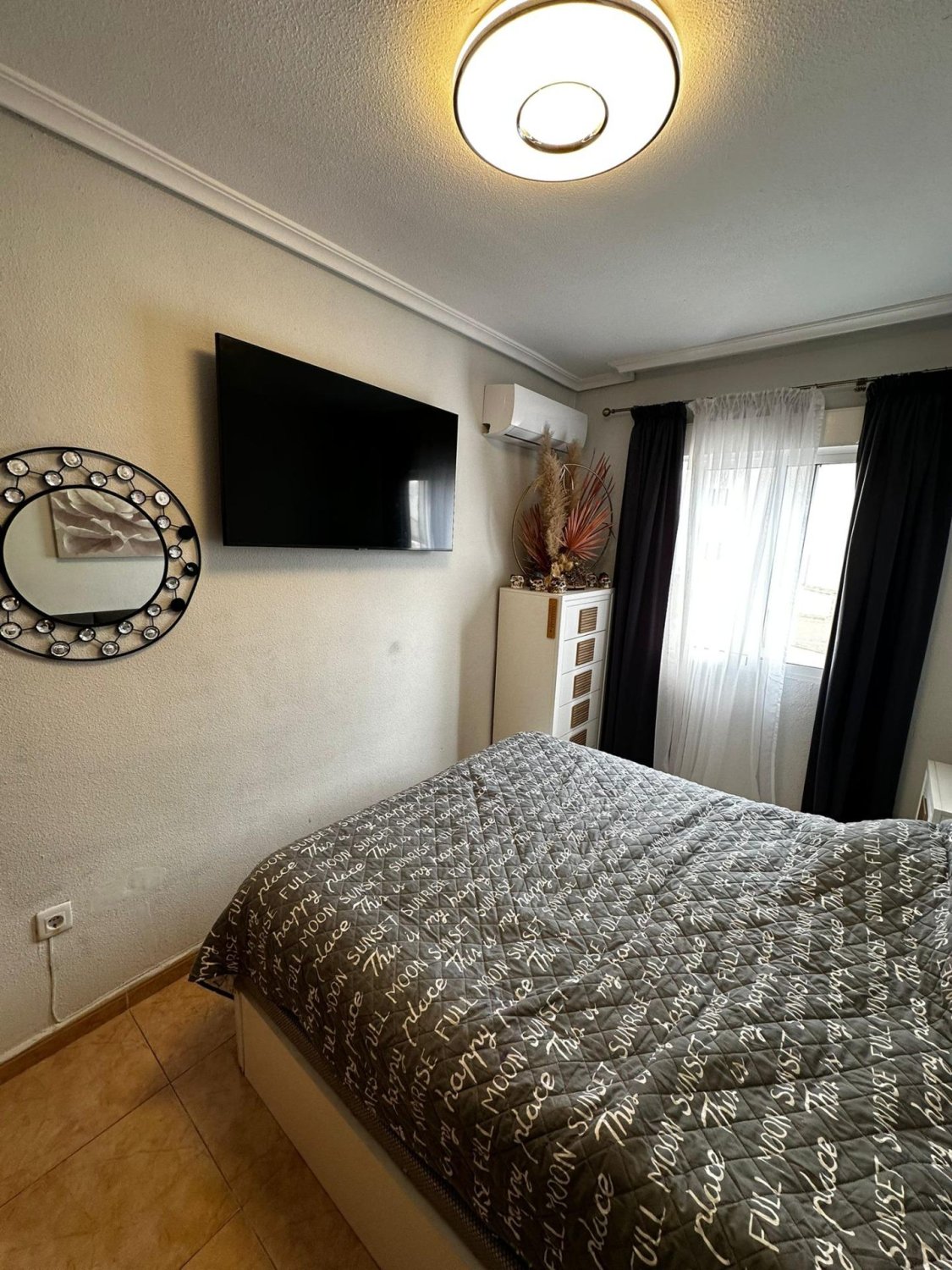 Apartamento en Torrevieja, Alicante, España 2 dormitorios, 55 m2 No. 182889