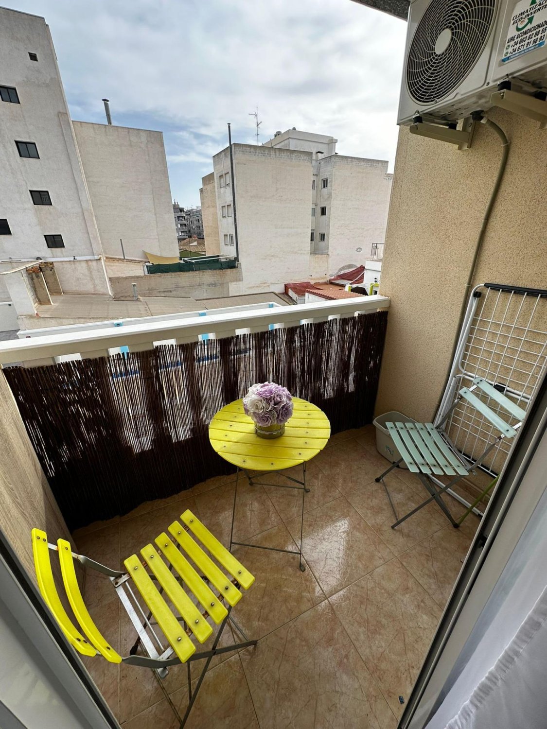 Apartamento en Torrevieja, Alicante, España 2 dormitorios, 55 m2 No. 182889