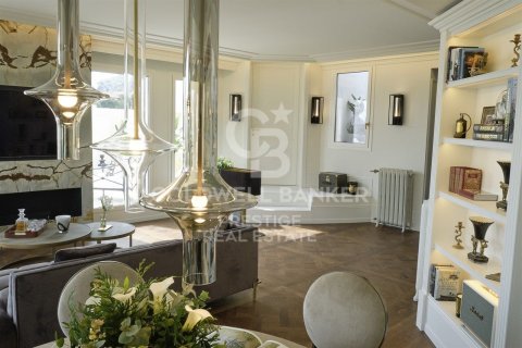 Penthouse for rent in Barcelona, Spain 2 bedrooms, 209 sq.m. No. 160528 - photo 8
