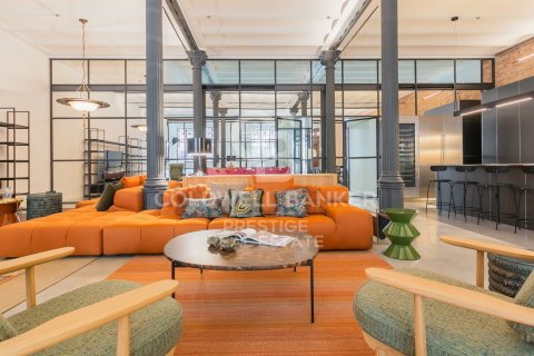 Apartment for rent in Barcelona, Spain 2 bedrooms, 303 sq.m. No. 160525 - photo 6