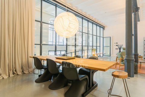 Apartment for rent in Barcelona, Spain 2 bedrooms, 303 sq.m. No. 160525 - photo 9