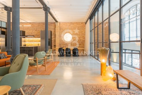 Apartment for rent in Barcelona, Spain 2 bedrooms, 303 sq.m. No. 160525 - photo 4