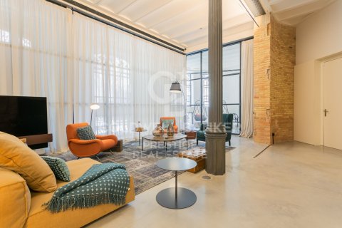 Apartment for rent in Barcelona, Spain 2 bedrooms, 338 sq.m. No. 160526 - photo 5