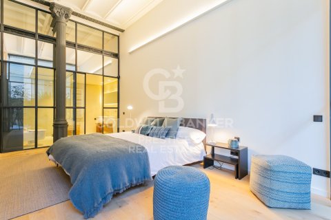 Apartment for rent in Barcelona, Spain 2 bedrooms, 338 sq.m. No. 160526 - photo 17