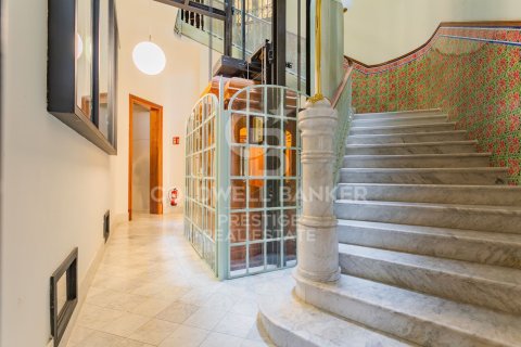 Apartment for rent in Barcelona, Spain 2 bedrooms, 338 sq.m. No. 160526 - photo 21