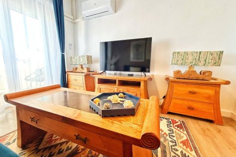 Wohnung zum Verkauf in Torrevieja, Alicante, Spanien 3 Schlafzimmer, 84 m2 Nr. 190061 - Foto 7