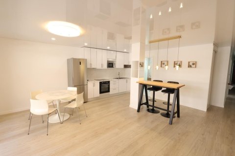 Apartment à Torrevieja, Alicante, Espagne 3 chambres, 105 m2 No. 190063