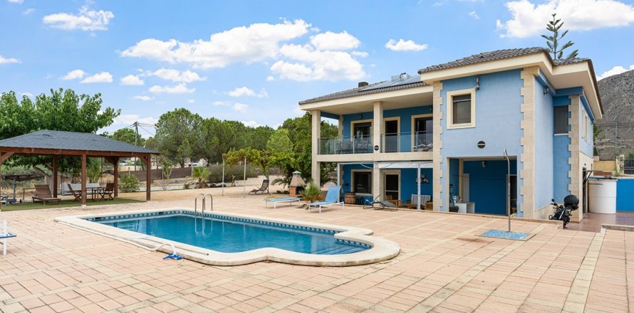 Villa Alicante, Spānijā 5 istabas, 381 m2 Nr. 155047