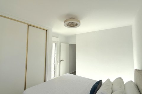 Villa en venta en La Zenia, Alicante, España 2 dormitorios, 163 m2 No. 155042 - foto 19