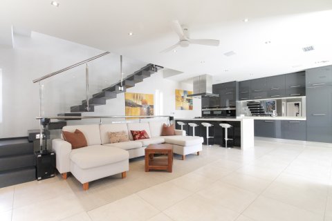 Villa pārdošanā Torrevieja, Alicante, Spānijā 4 istabas, 324 m2 Nr. 155076 - attēls 28