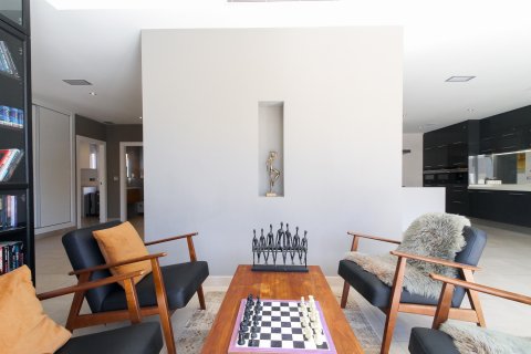 Villa pārdošanā Torrevieja, Alicante, Spānijā 4 istabas, 324 m2 Nr. 155076 - attēls 19