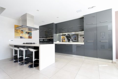 Villa pārdošanā Torrevieja, Alicante, Spānijā 4 istabas, 324 m2 Nr. 155076 - attēls 29